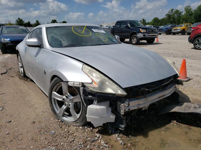 Nissan 370z base (2012)
