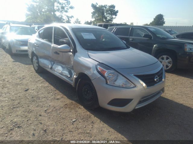 Nissan Versa sedan (2017)