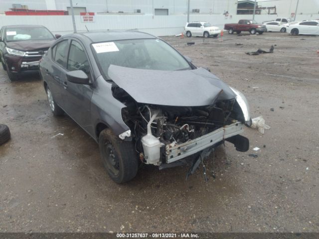 Nissan Versa sedan (2019)