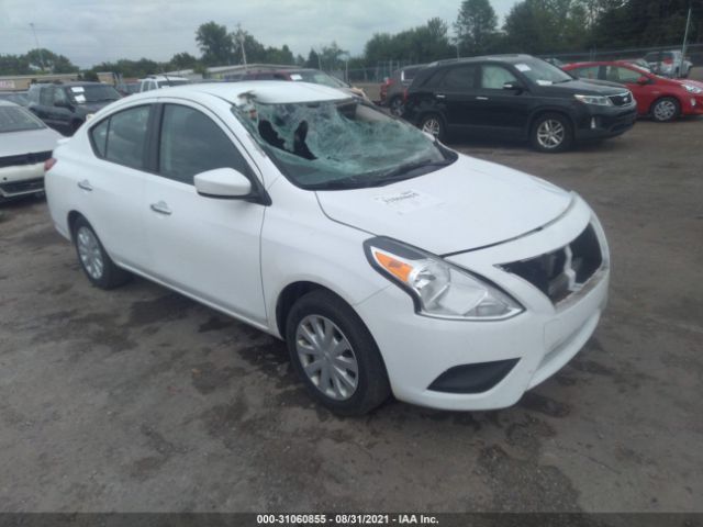 Nissan Versa sedan (2017)