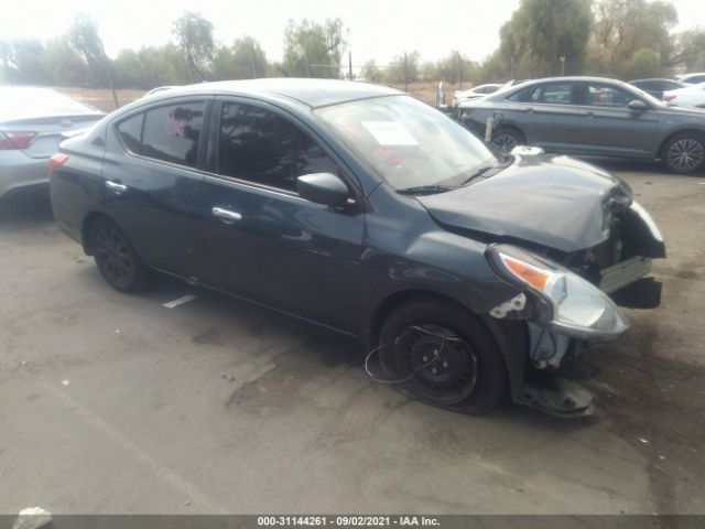 Nissan Versa sedan (2017)