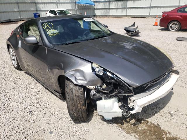 Nissan 370z base (2011)