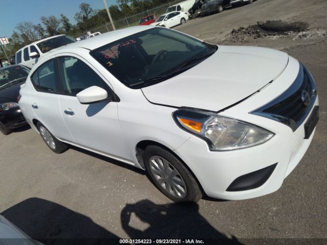 Nissan Versa sedan (2018)