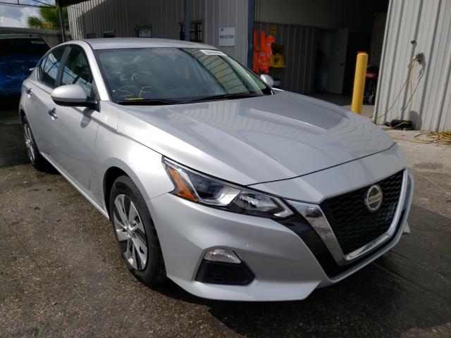 Nissan Altima s (2020)