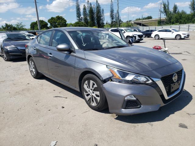 Nissan Altima s (2020)