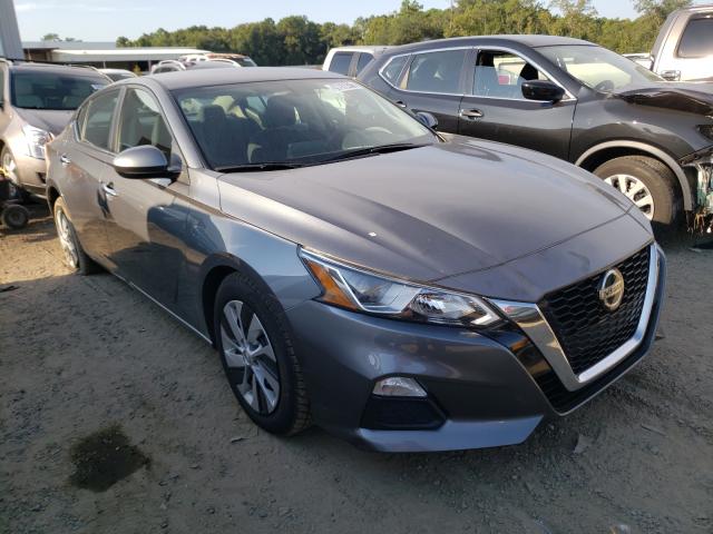 Nissan Altima s (2020)
