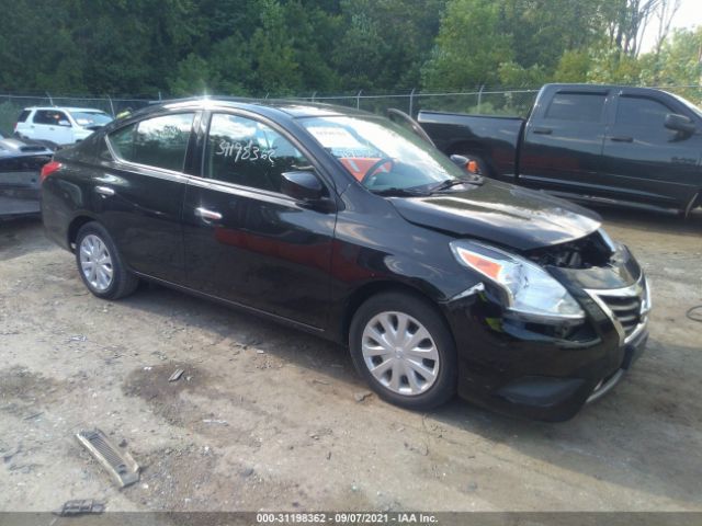 Nissan Versa sedan (2017)