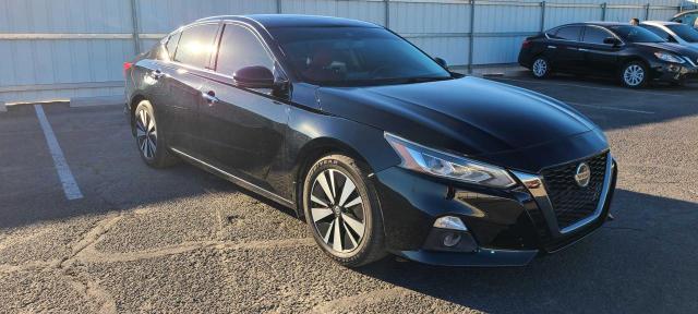 Nissan Altima sv (2019)