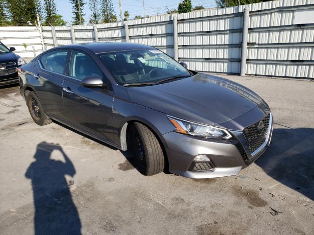 Nissan Altima s (2020)