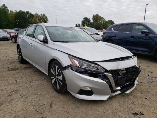 Nissan Altima sv (2021)