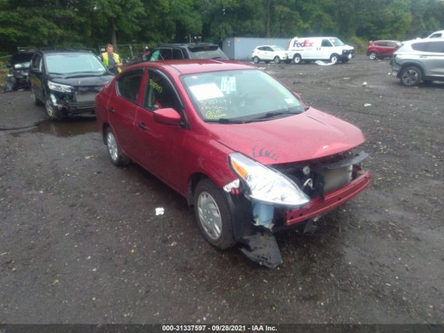 Nissan Versa sedan (2017)