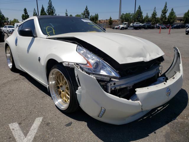 Nissan 370z base (2017)
