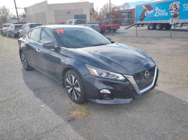 Nissan Altima sv (2019)