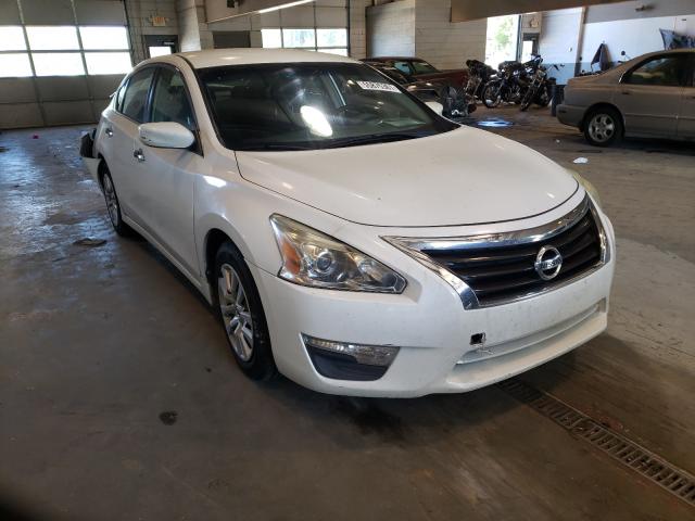 Nissan Altima s (2013)