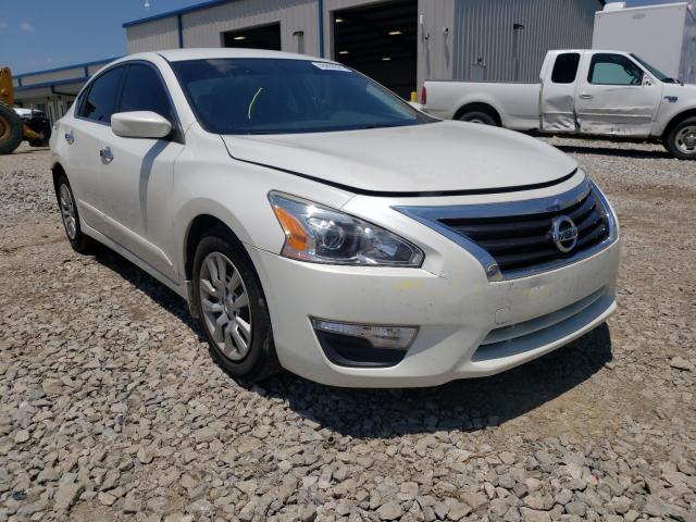 Nissan Altima s (2015)