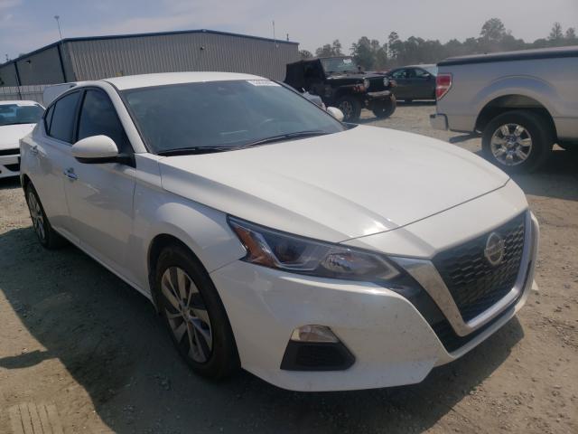 Nissan Altima s (2020)