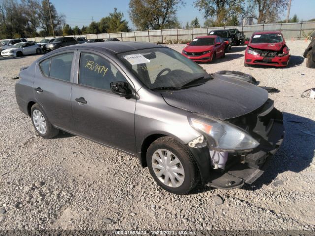Nissan Versa sedan (2017)