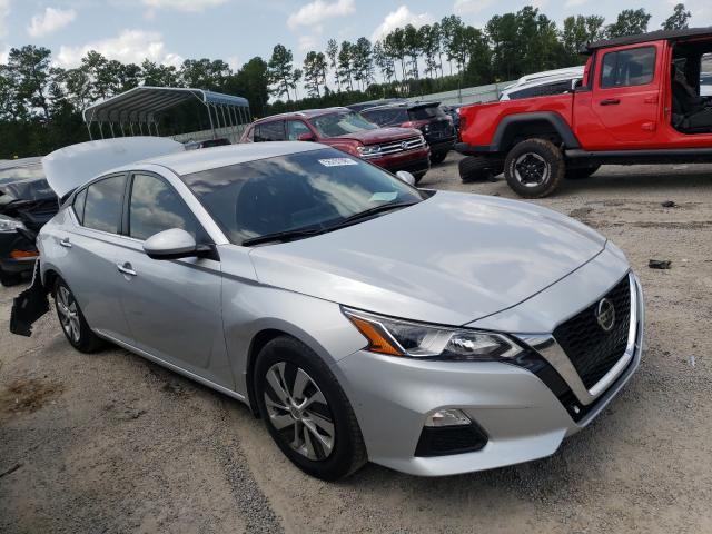 Nissan Altima s (2020)