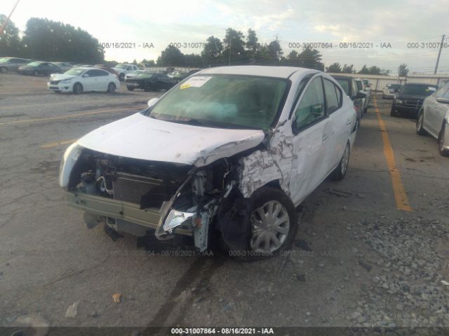 Nissan Versa sedan (2018)