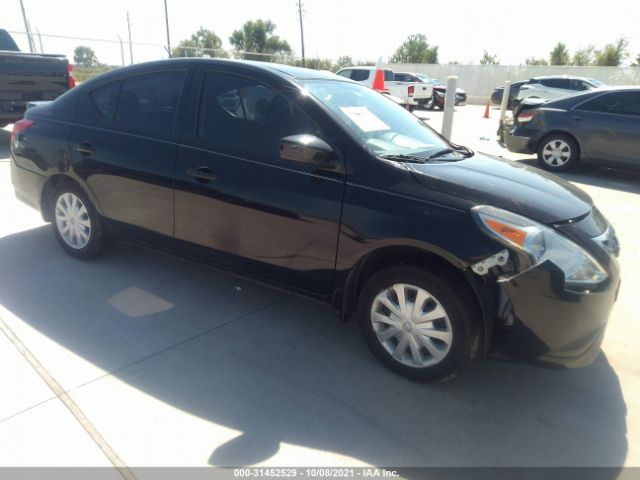 Nissan Versa sedan (2017)