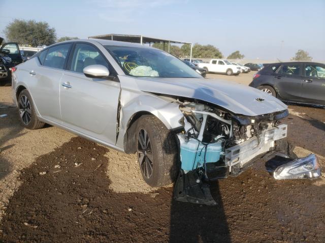 Nissan Altima sv (2021)
