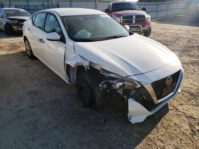 Nissan Altima s (2019)