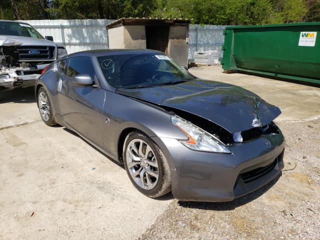 Nissan 370z base (2014)