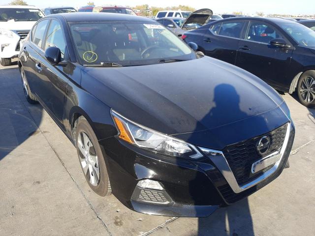 Nissan Altima s (2020)