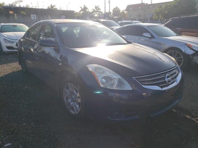 Nissan Altima bas (2010)