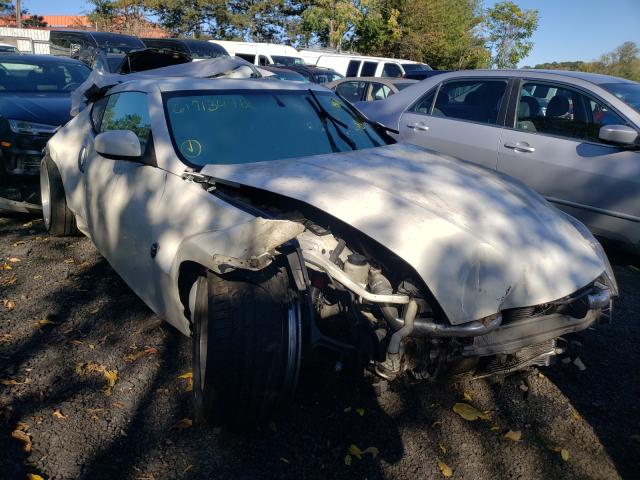 Nissan 370z base (2016)
