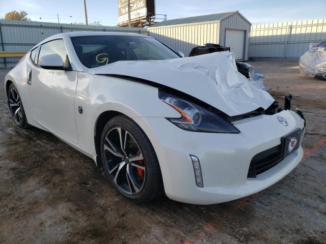 Nissan 370z base (2018)