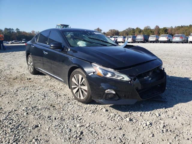 Nissan Altima sv (2019)