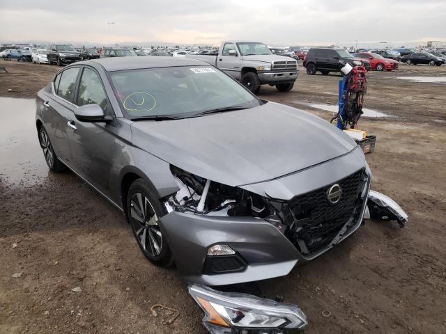 Nissan Altima sv (2021)