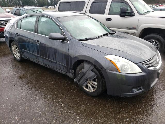 Nissan Altima bas (2011)
