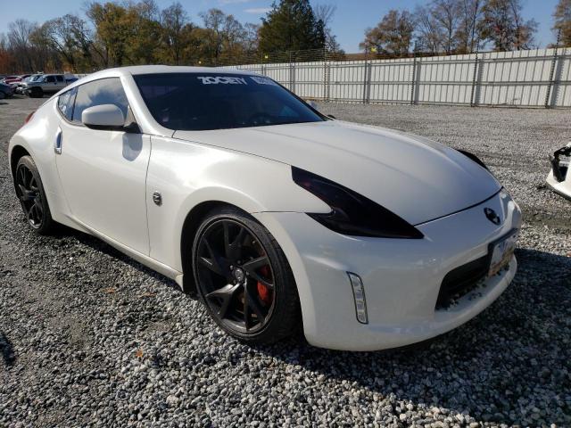 Nissan 370z base (2016)