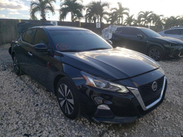 Nissan Altima sv (2021)