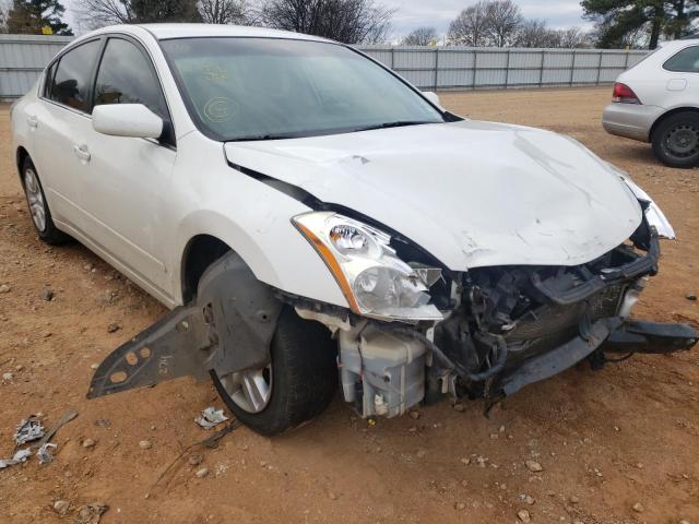 Nissan Altima bas (2012)