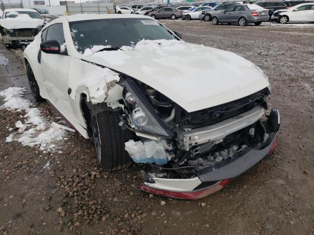 Nissan 370z base (2017)