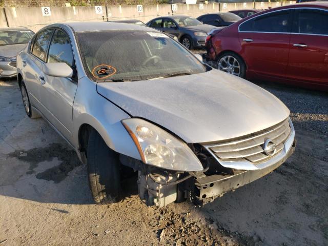 Nissan Altima bas (2012)
