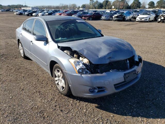 Nissan Altima bas (2012)