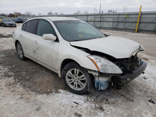 Nissan Altima bas (2012)
