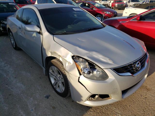 Nissan Altima s (2013)