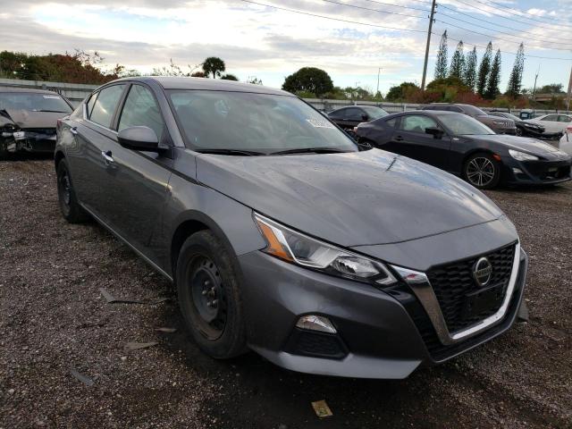 Nissan Altima s (2020)