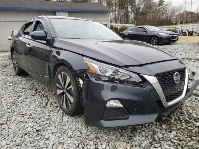 Nissan Altima sv (2021)
