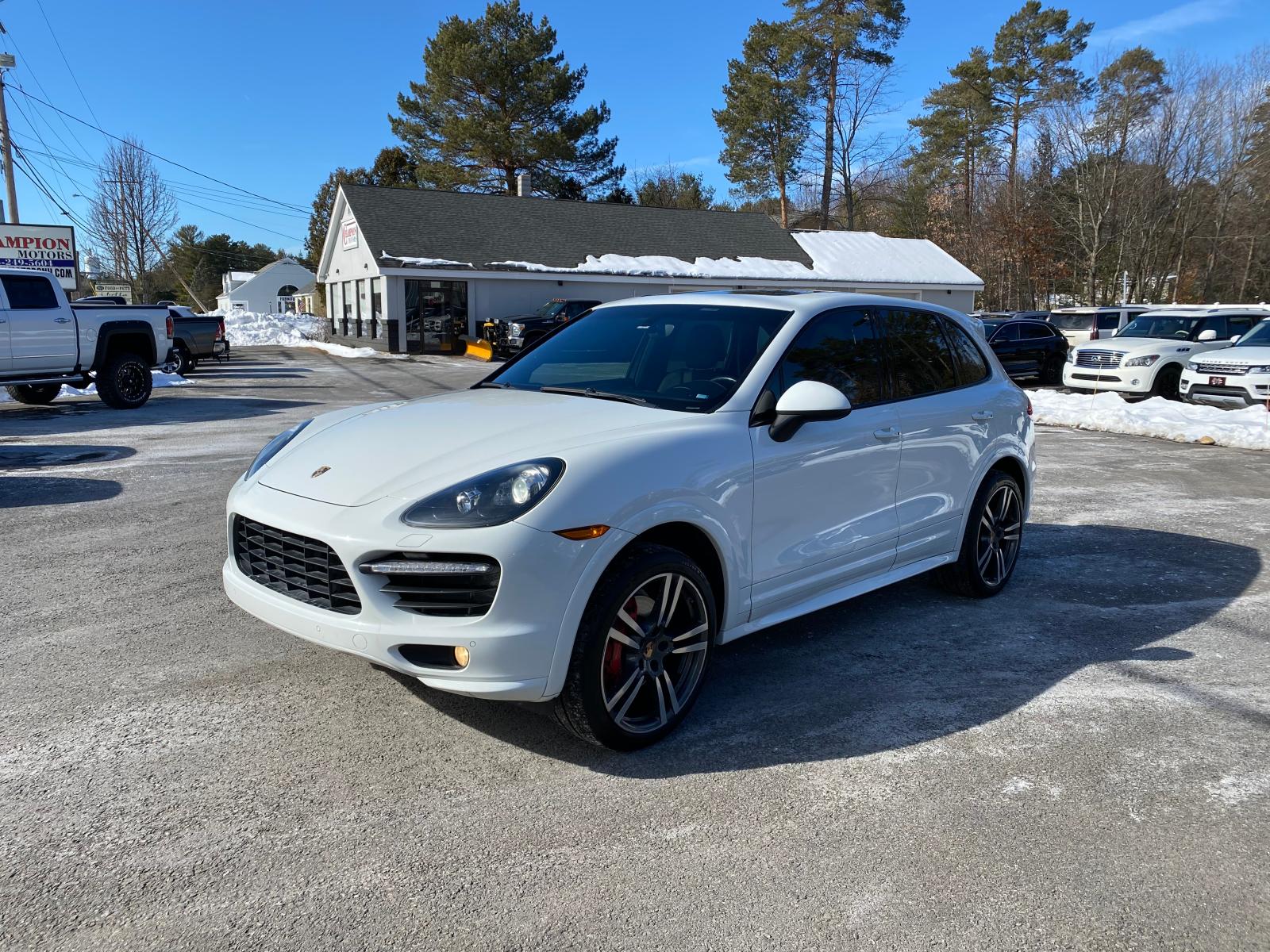 Porsche Cayenne gt (2014)
