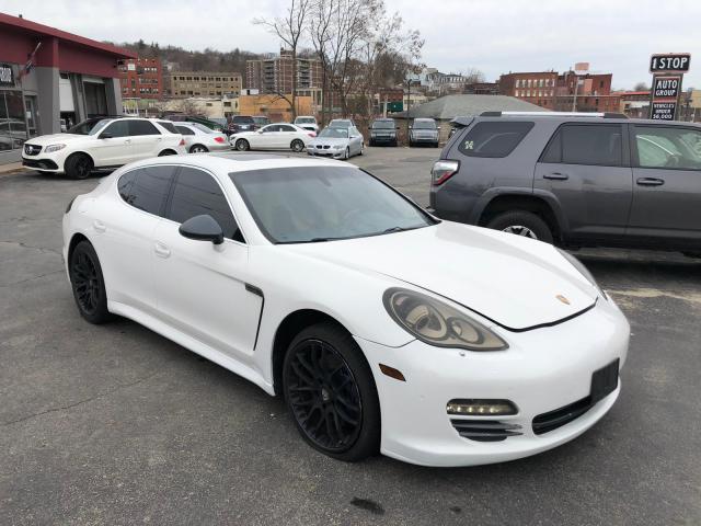 Porsche Panamera s (2012)