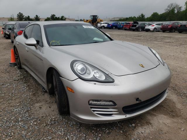 Porsche Panamera s (2011)