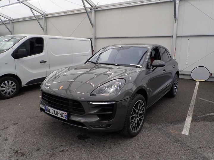 Porsche Macan (2015)