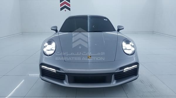 Porsche 911 turbo s (2020)