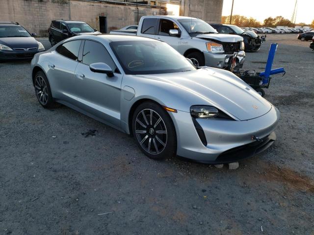 Porsche Taycan (2021)